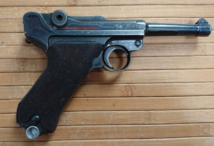 Duitsland - code 42 Mauser - Luger P.08 - Autoloading - 100% nummergelijk pistool 