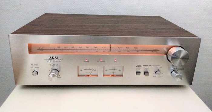 Akai - AT-2400 - AM/FM Stereo - 調諧器
