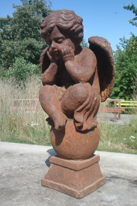 Grande statue de jardin - Ange pensant - 40 cm - Fer (fonte/fer forgé) - XXe siècle