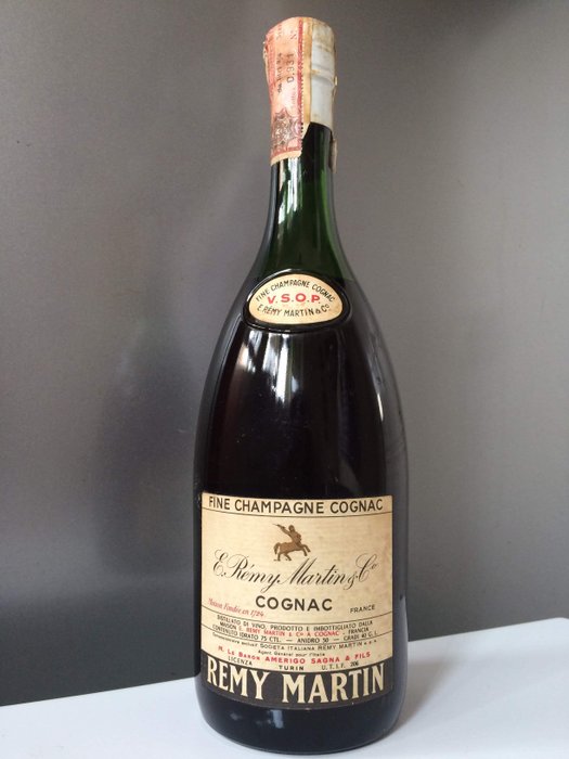 Rémy Martin -  V.S.O.P. Fine Champagne Cognac  - b. década de 1960 - 750ml