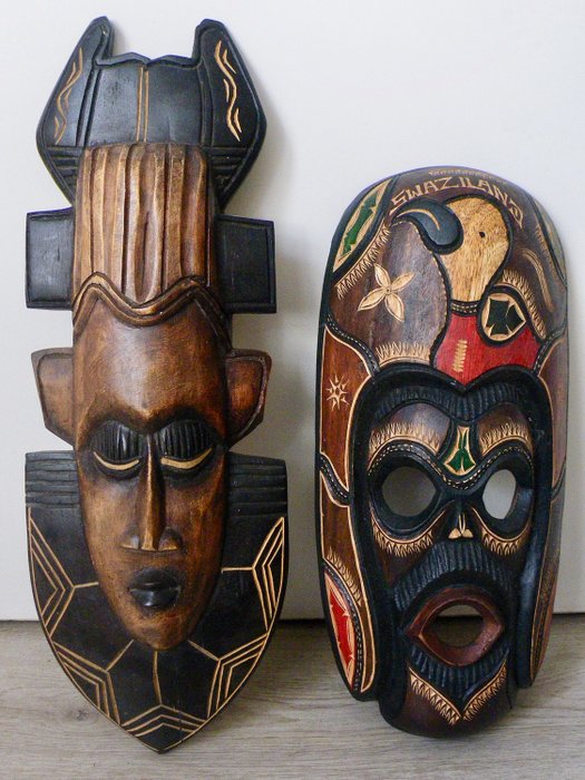 2 hermosas máscaras africanas - Madera
