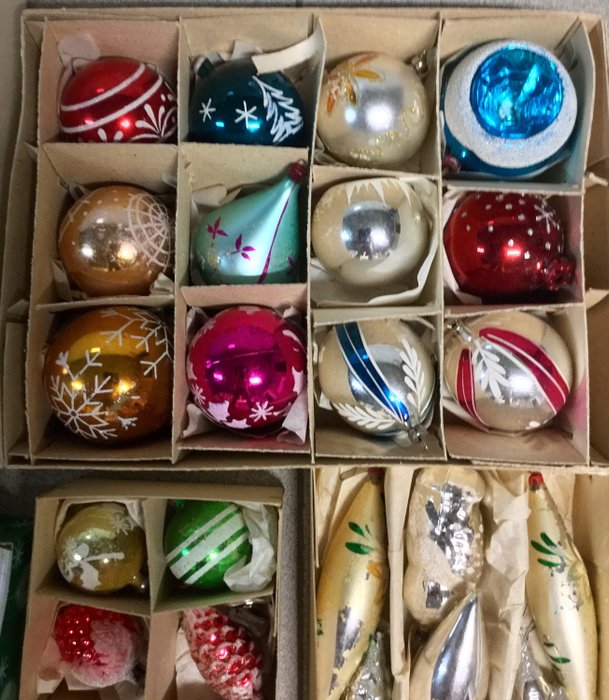 42 oude kerstballen en piek jaren 50 - Glas