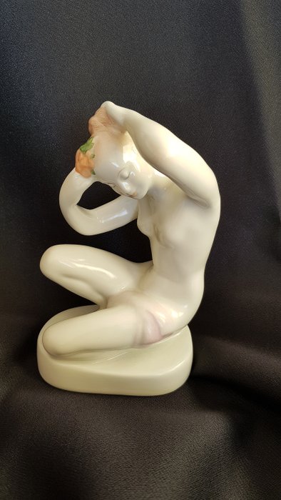 Aquincum - Figurine(s) (1) - Art Deco - Porcelain