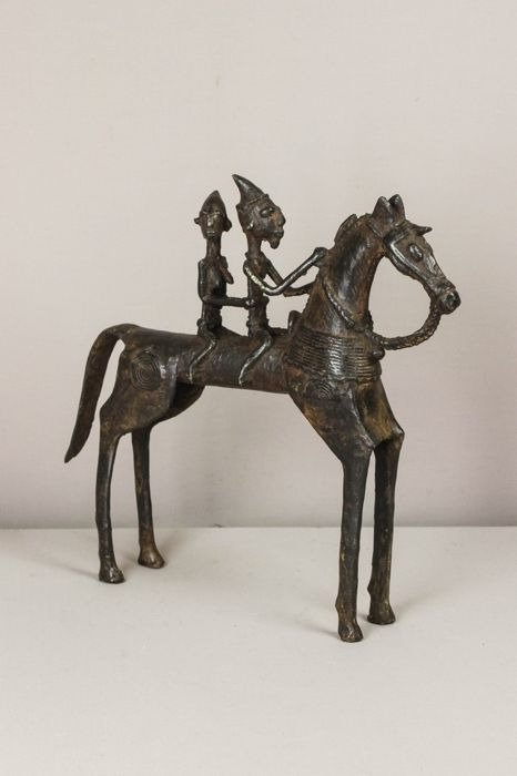 Dogon lovasok (1) - African bronze - beeld van 2 ruiters op paard - Dogon - Mali 
