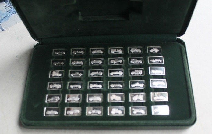 Franklin Mint - Kolekcja - 36 sztabek srebra „Znane samochody” - Srebro