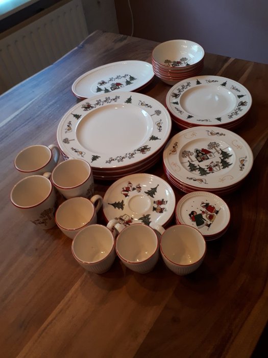 Wedgwood - Serviciul „Crăciun Windsor” (31) - Mid-Century Modern - Ceramică