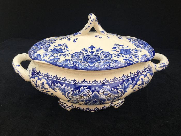 Dordrecht   B.F.K. - Large soup tureen with lid - Stoneware