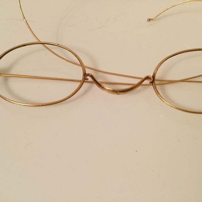 Óculos (1) - Ouro - poinçon tête d'aigle  - França - final do século XIX / início do século XX