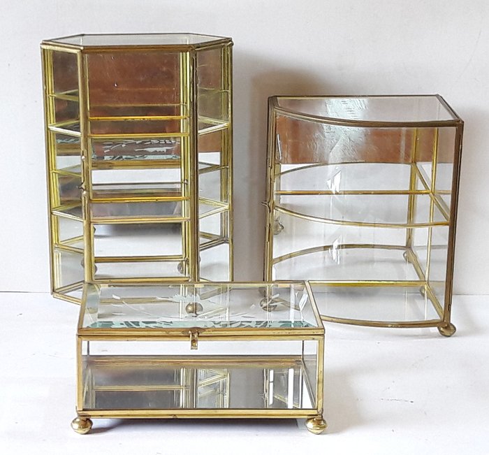 Brass Display Cabinet 2 And A, Glass Mirror Display Cabinet
