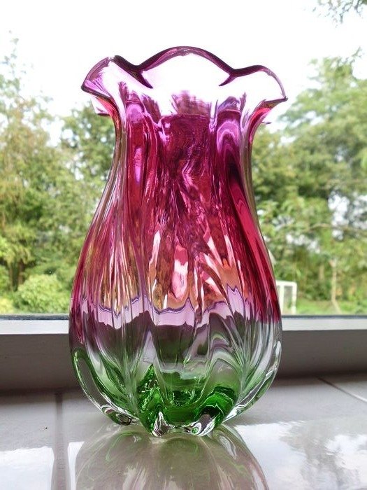 Murano - 穆拉諾花瓶 (1) - 手工製作的玻璃
