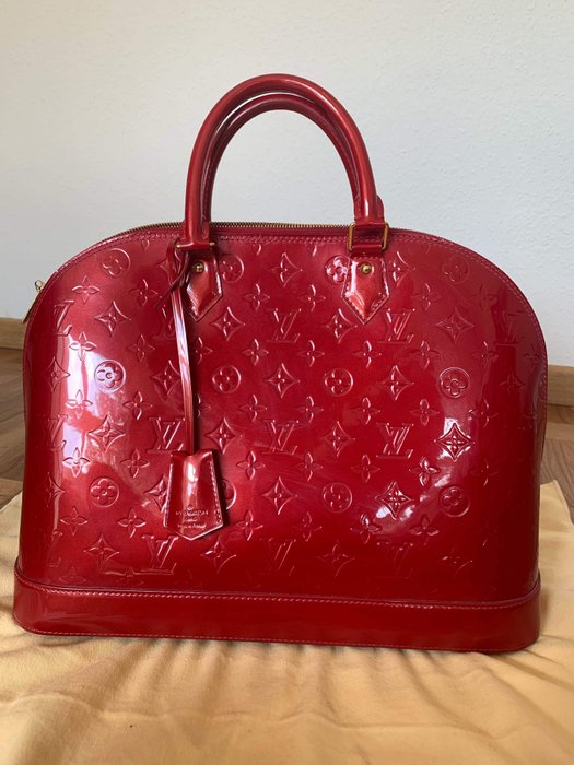 Louis Vuitton - Vernis Wilshire Monogram Handbag - Catawiki