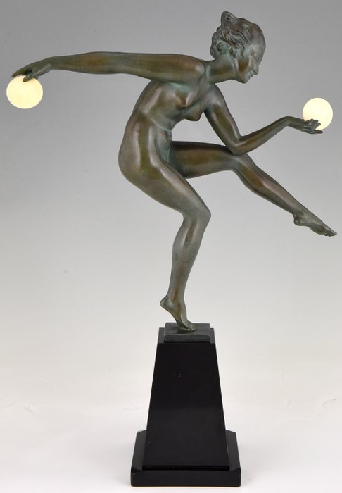 Derenne, Marcel Bouraine - Max Le Verrier - Escultura Art Deco de un desnudo bailando (49 cm)