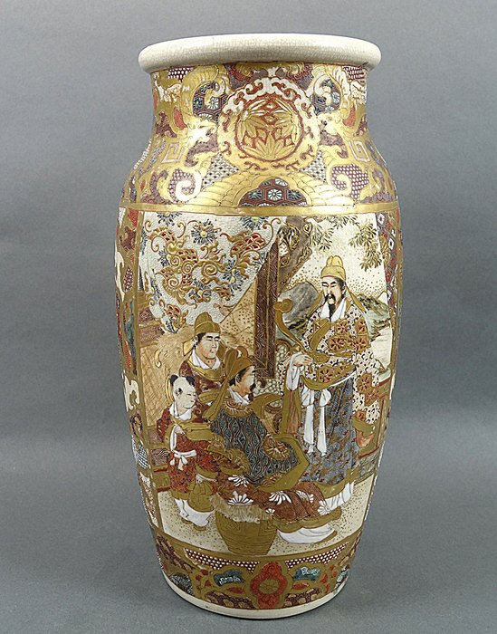 花瓶 - Satsuma - 陶器 - 日本 - Meiji period (1868-1912)