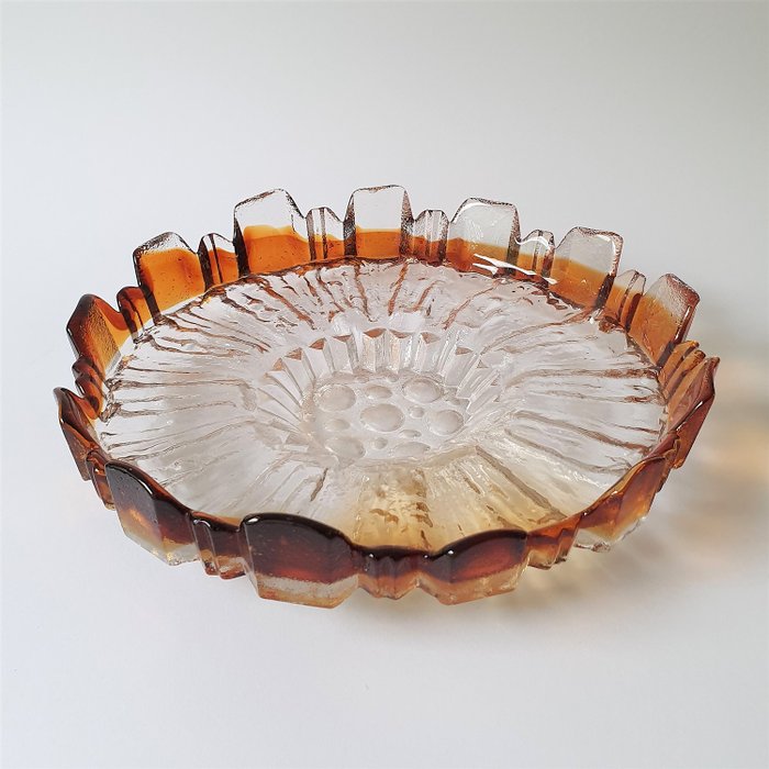 Tauno Wirkkala - Humppila - Large Ulpukka bowl - Glass