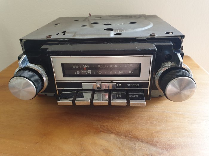 Rádio - Vintage 1970's-80's Delco AM-FM Stereo GM Car Radio Model #GM2700 - 1980-1970