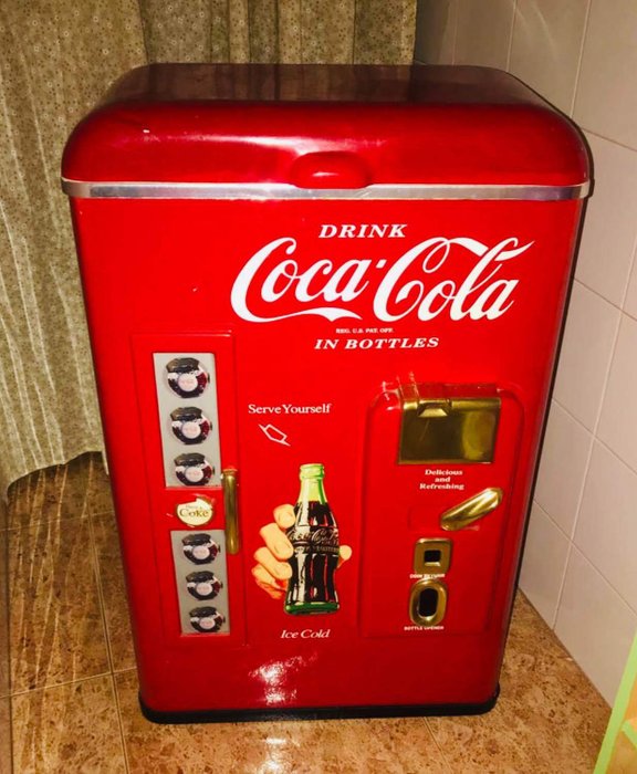 Coca Cola coke drink - cocacola frigorífico cámara cooler - Koelwagen (1) - Plastic