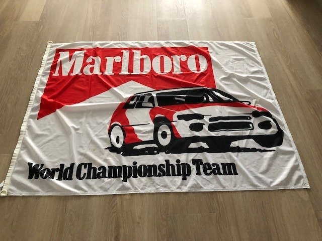Marlboro Vlag / Banner (1) - Textiel