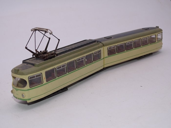 Roco H0 - 8500 - Tram - Duwag 2-car beige - KVB (Köln)