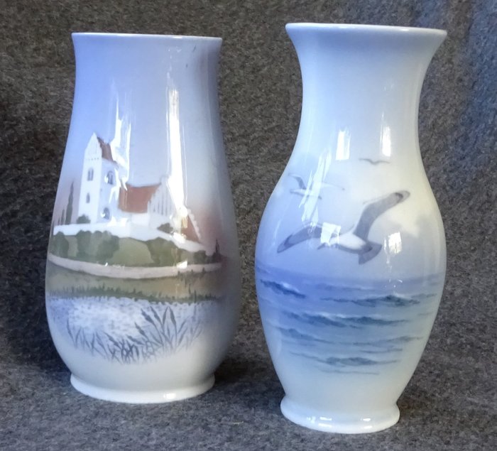 Royal Copenhagen - Vases Danish (2) - Porcelain