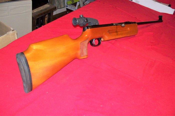 GDR - C.G.Haenel  - GST Wettkampf  Modell  3.112 , zwischen  1964 - 79   -  Repetierer , sehr gut erhalten , Diopter Visier - Blendenrevolver , Match Abzug Justierbar , - 火繩槍 - 氣步槍 - 4,5 mm  !