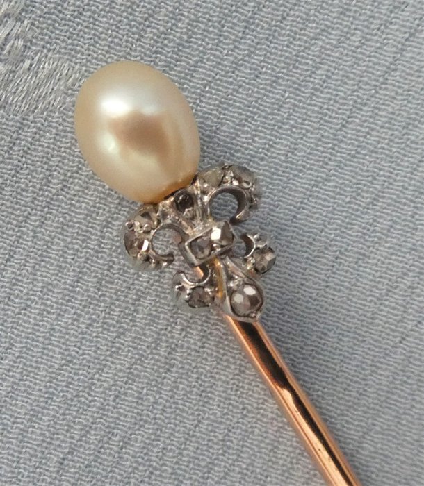 18 kt Gult guld - Antik fransk hattstift Pärla - Diamanter