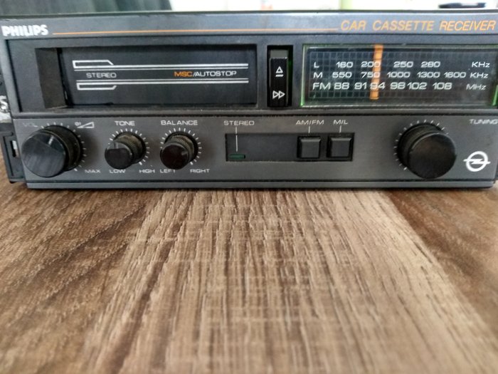 Car radio - Philips - Cat cassette Receiver 451 - 1985-1985