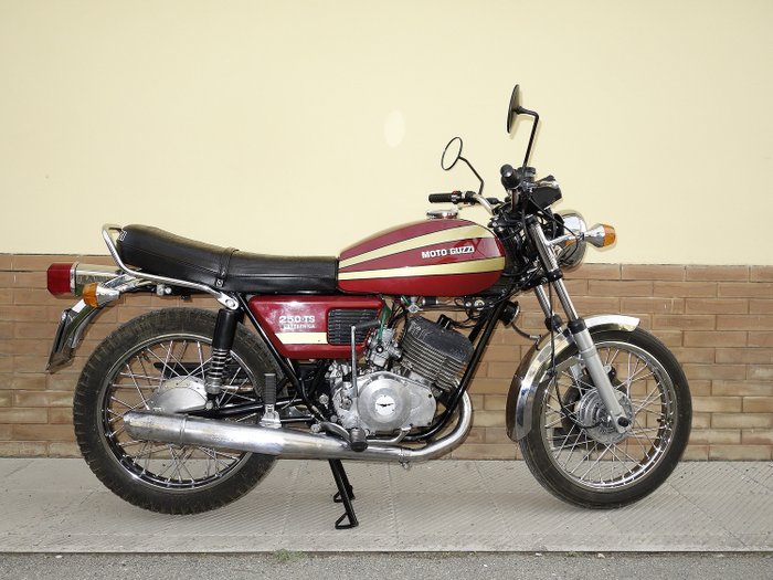 Moto Guzzi - TS - 250 cc - 1977