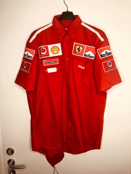 Kleding - Ferrari - Ferrari F1 Shirt- Schumacher era used in race  Short sleeve XL - 2004