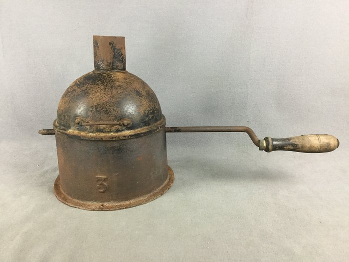 old coffee roaster - Iron (cast/wrought), Wood