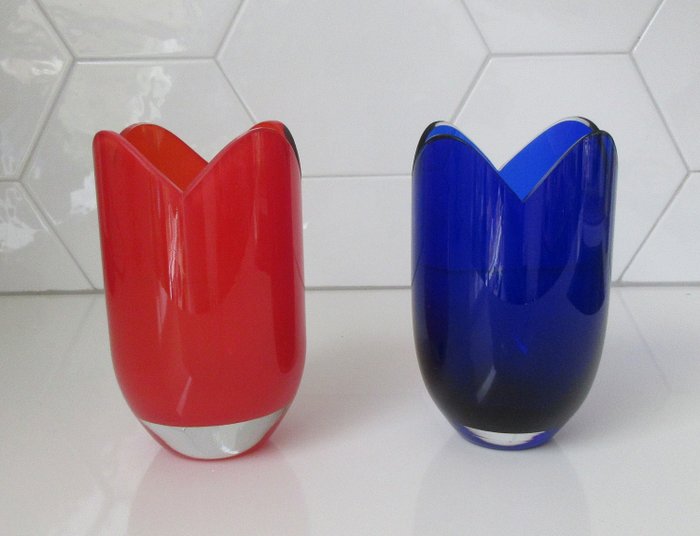 Siem van der Marel - Leerdam - 紅色和藍色鬱金香花瓶 - 玻璃
