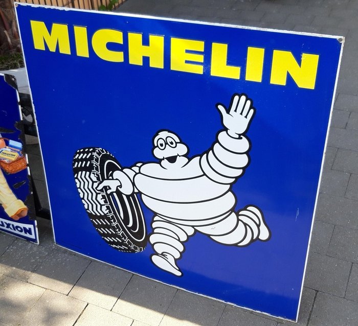 Grand panneau publicitaire double face émaillé Michelin 80 cm x 80 cm - 1970