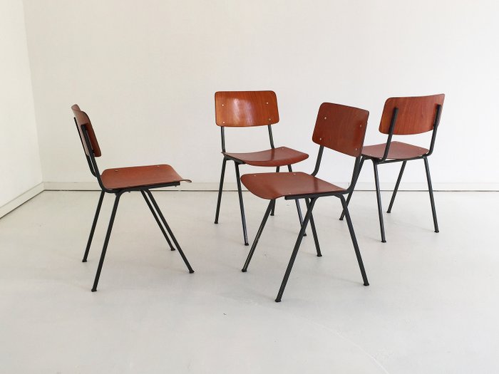 Marko Holland - Καρέκλα, Σετ καθισμάτων (4) - 60:05