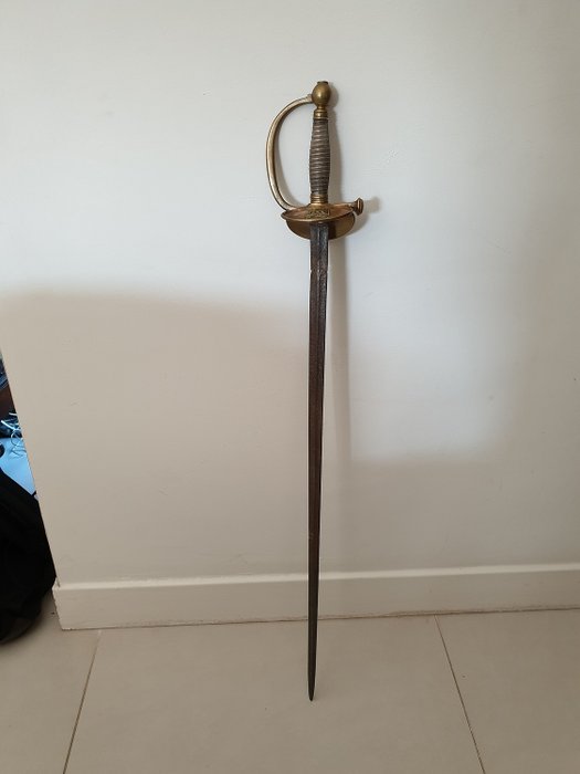 France - Old sword Late 18th? - cold weapon - Long sword