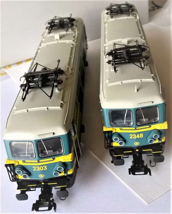 Märklin H0 - 37239 - Ηλεκτρική μηχανή τρένου - 2 x σειρά 23 - NMBS