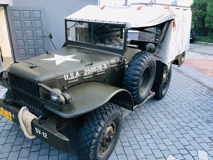 Dodge - WC 51  - 1943