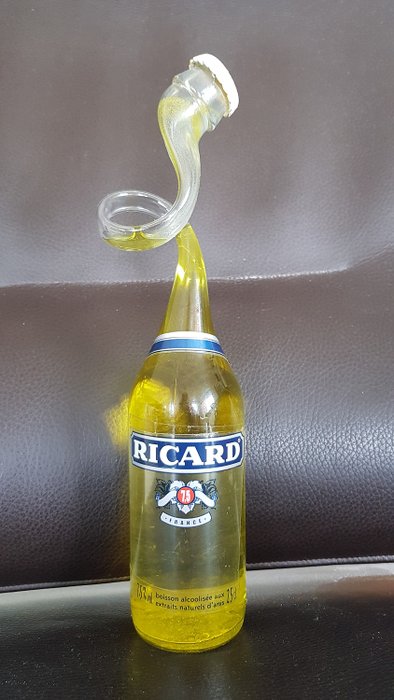 Verzamelobject RICARD - Fles met inhoud 