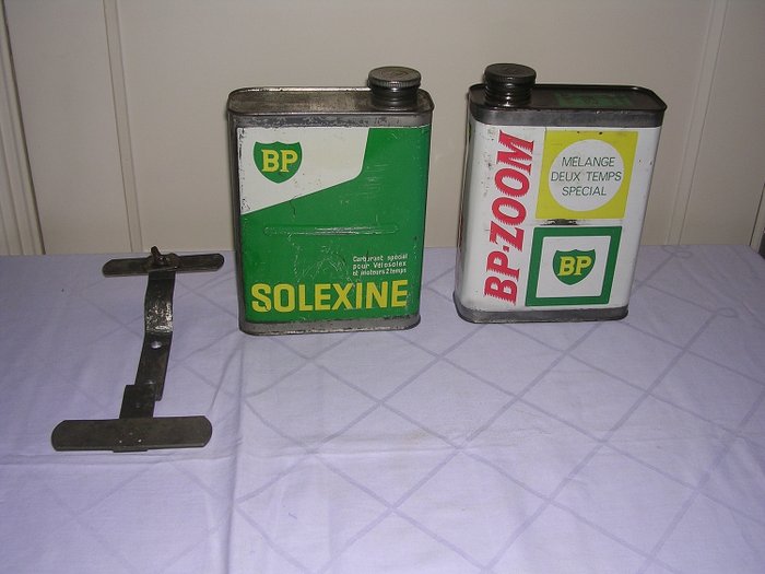 Bidon d'huile - BP Solexine en Bp zoom - met montage beugel solex - 1950-1960