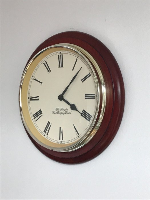 The Abington Clock Company Limited English wall clock / station clock has a solid wooden frame. (1) - Glass, Wood- Oak