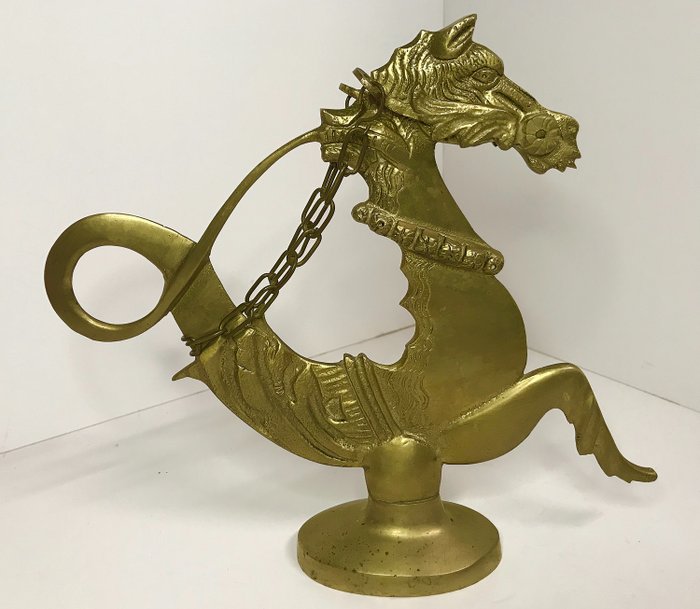 Pferd. Venezianischer Gondelkopf - Bronze (vergoldet/ versilbert/ patiniert/ kalt lackiert), Messing