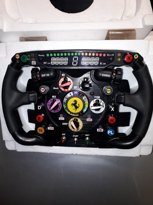 Ferrari - Formula One - Fernando Alonso - 2011 - Ferrari F1 steering wheel