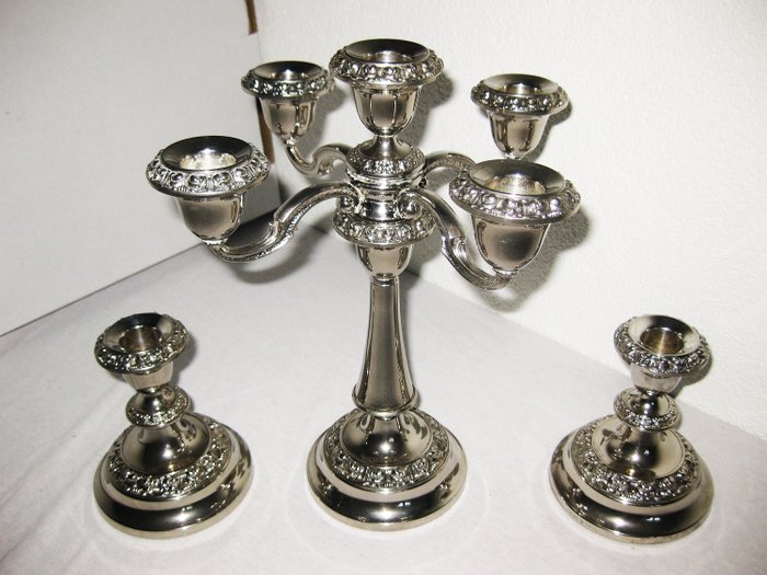Silver Plated Lanthe of England - Silver - plated set from Lanthe of England, a 5 - arm candlestick with 2 matching candlesticks (3) - Silverplate