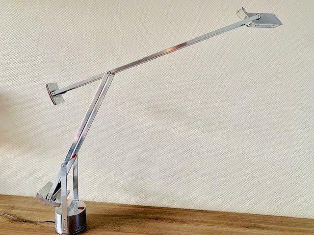 Richard Sapper - Artemide - Asztali lámpa - Tizio X30, Limited Edition, Gesigneerd