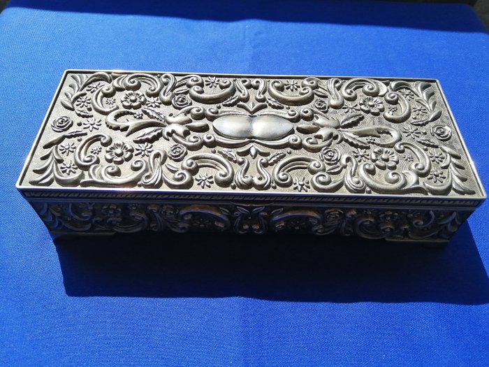 Godinger Silver - Godinger prata 1992 retangular caixa de jóias de veludo cinza dentro oval espelho orelha (1) - Banhado a prata