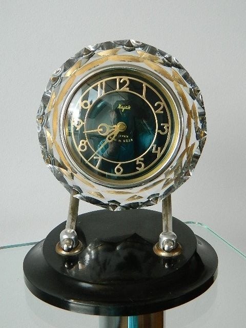 MAJAK-ZEGAR CCCP - Mantel clock - Art Deco - Alloy, Crystal, green shield