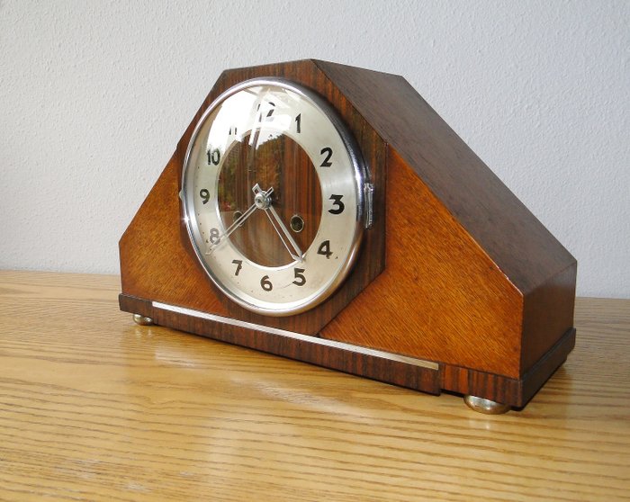 F. Mauthe - Clock - Art Deco - Wood- Oak