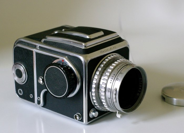 Hasselblad  1600F + 80mm F2.8 Kodak Ektar lens en cassette