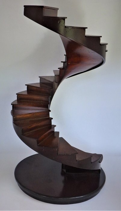 Marked AM - 以建筑杰作'Compagnonnage'为例的微型楼梯