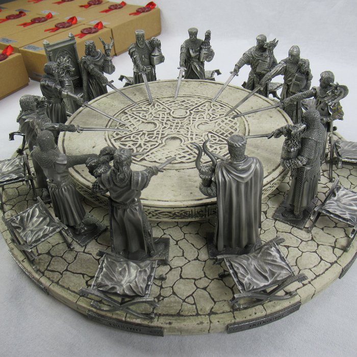 Les Etains Du Graal - The Knights of the Round Table - Medieval - Limestone, Tin