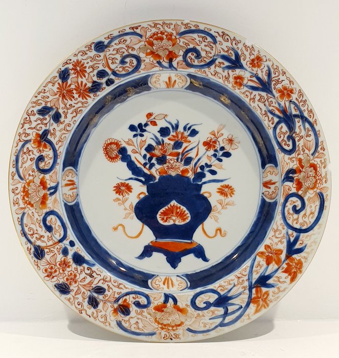 Schöne Kangxi Imari Platte aus dem frühen 17. Jahrhundert (1) - Imari - Porzellan - China - Kangxi (1662-1722)