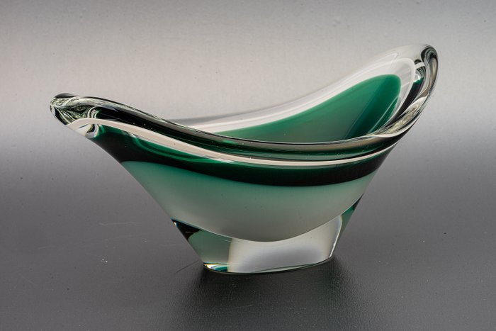Paul Kedelv - Flygsfors - Bowl "Coquille" (1959) - Length 25 cm - Glass